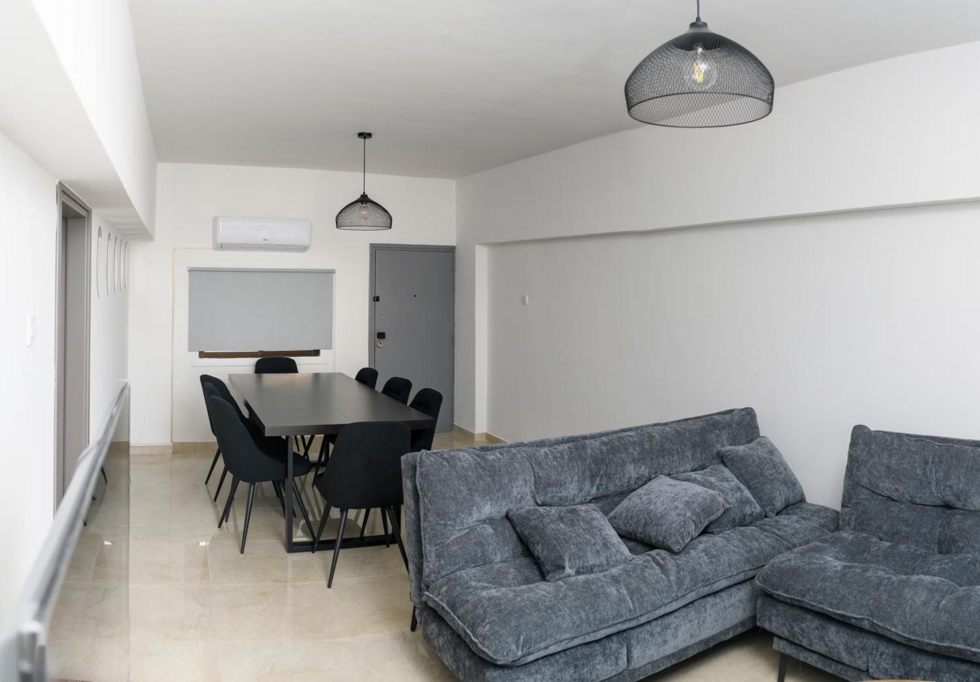 Ollies 3 Bedroom Apartment Lárnaka Eksteriør bilde