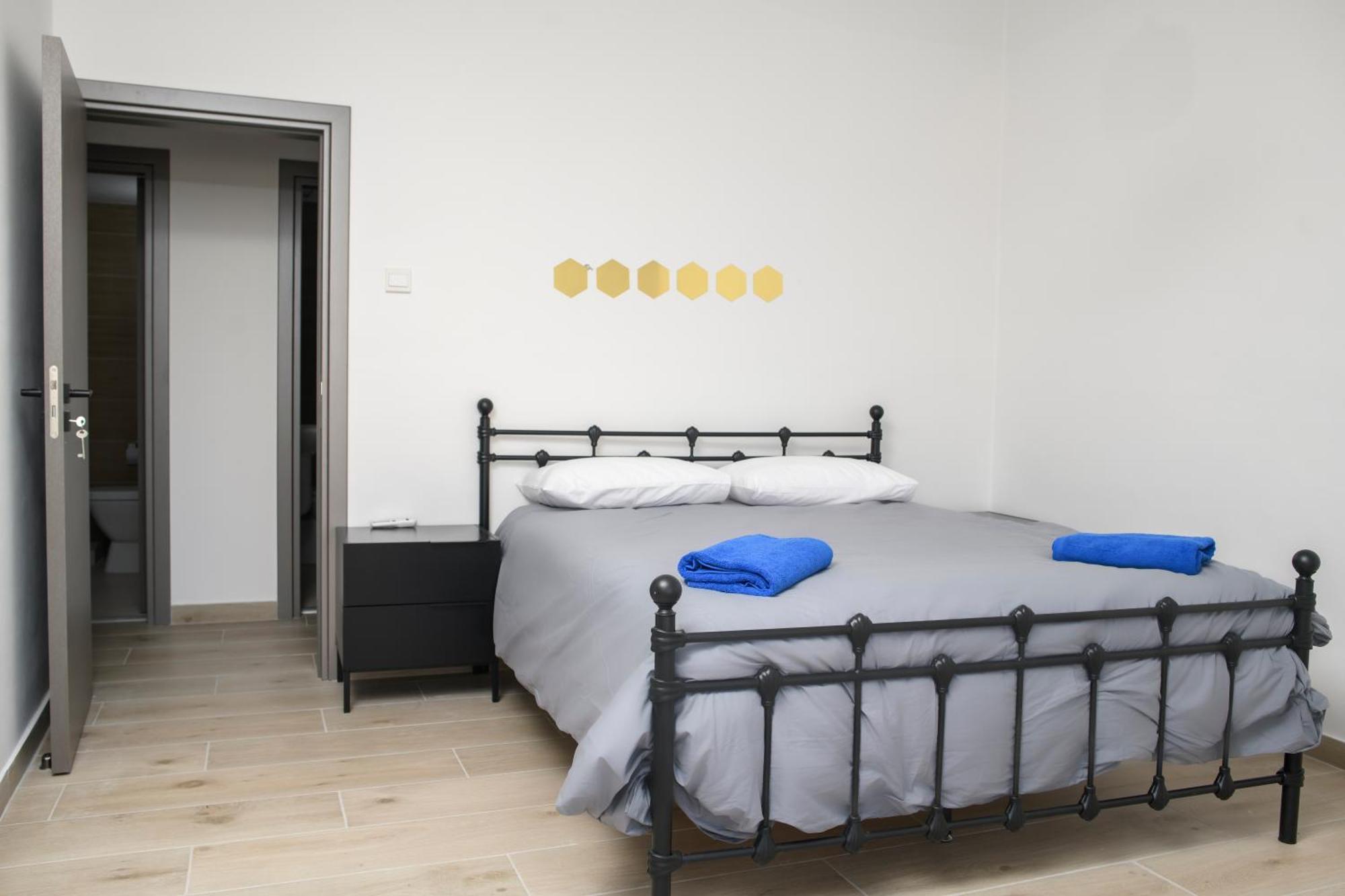 Ollies 3 Bedroom Apartment Lárnaka Eksteriør bilde